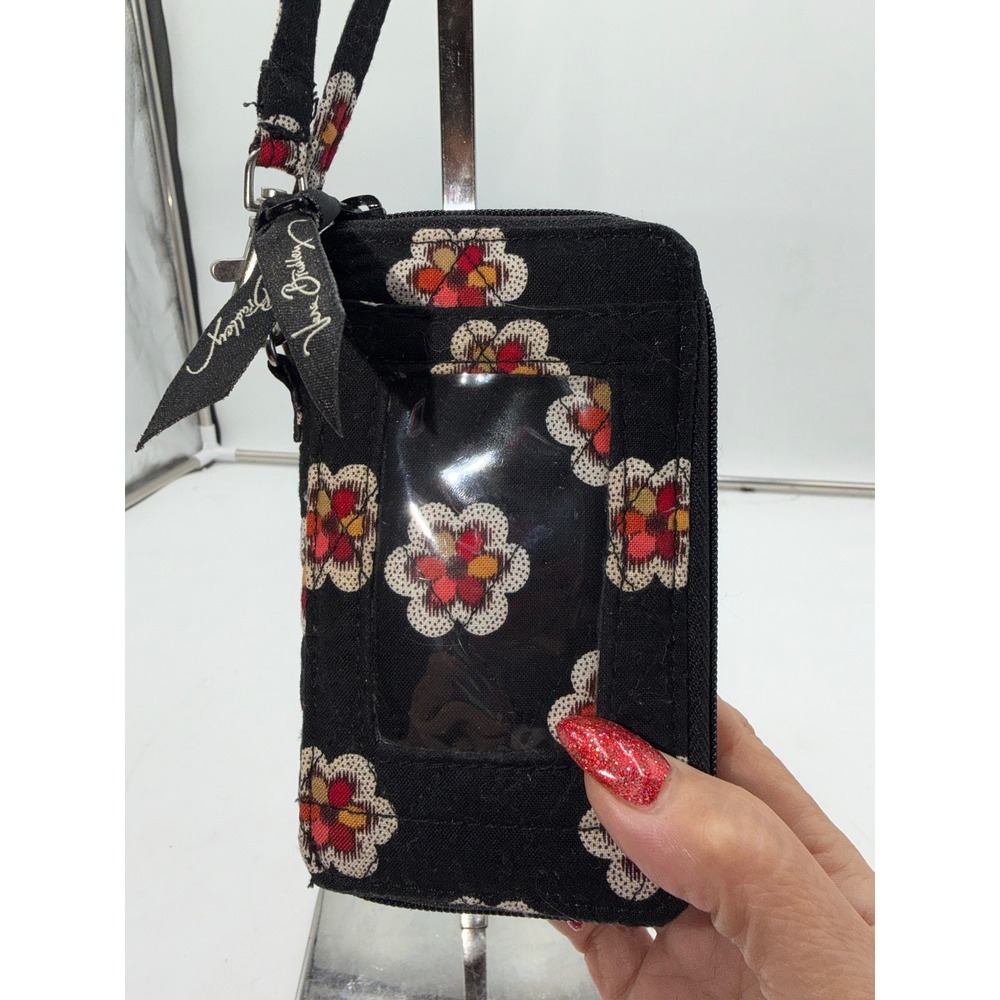 Vera Bradley Pinwheel Floral Zip Around Smartphone Wristlet Wallet Retired - Picture 2 of 5